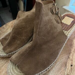 Kanna Brown Suede  women Sandals